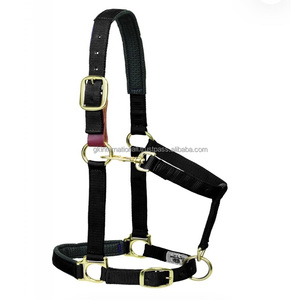 Cabestro de Nailon Ligero y Cómodo para Caballo con Forro de Goma Suave en la Nariz y la Corona, Herrajes Doblemente Ajustables - Product Image 6