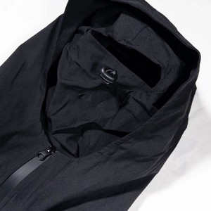 Chaqueta Bomber con Capucha, Cortavientos, Ecológica, de Manga Larga, Color Negro Sólido, Estilo Utilitario, para Otoño, con Cierre de Cremallera y Relleno de Poliéster - Product Image 4
