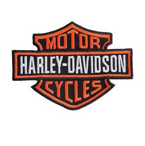 ป้ายชื่อผ้าแคนวาสปักลายดอกไม้รูปหัวใจแบบกำหนดเอง ป้ายติดเสื้อผ้าปักลายส่วนตัว - Product Image 1