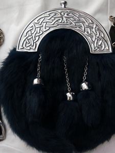 Sporrans écossais en cuir et crin de cheval, Sporrans de kilt en cuir véritable gaufré, Sporrans traditionnels en crin de cheval à prix bas - Product Image 5