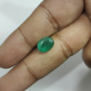 Esmeralda ovalada verde de 3.03 quilates de Zambia, piedra preciosa suelta, tabla Ratti 3.25 - Product Image 1