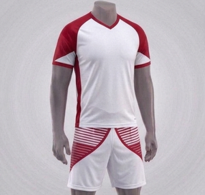Ensemble de maillot de football pour homme, blanc et rouge, col en V, manches courtes, imprimé rayé, polyester, taille élastique, coupe athlétique, toutes saisons - Product Image 5