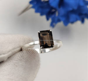 แหวนเงินสเตอร์ลิง925แหวนแฮนด์เมดแหวนหินใหญ่แหวนพลอยมรกตตัดแหวนแต่งงานของขวัญครบรอบปีสำหรับเธอ - Product Image 1