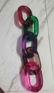 Collier long en résine à maillons larges, style moderne, mélange de couleurs, punk, creux, épais, pour décoration murale, fait main, anniversaire - Product Image 3