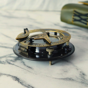 Boussole armillaire vintage en laiton avec aiguille solaire, instrument de navigation nautique fait main, boussole maritime, décoration explorateur, cadeau - Product Image 3
