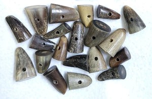 Premium Quality Eco-Friendly Polished Natural Buffalo Horn Coat <b>Toggle</b> Buttons for Coats and Modern Dress Buttons - Product Image 2