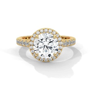 Anillo de Compromiso de Oro Amarillo de 14K con Diamante Cultivado en Laboratorio de 2 CT, Corte Redondo, con Halo y Banda Pavé para Mujer - Product Image 1