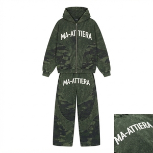 Conjunto de Sudadera con Capucha y Pantalones Deportivos de Camuflaje Verde para Hombre, Corte Holgado, Estilo Urbano, Personalizable OEM ODM, Venta al Por Mayor - Product Image 3