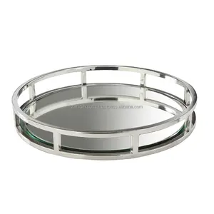 Bandeja decorativa de alta gama para café, té y aperitivos, para la mesa de comedor, bandeja plateada rusa fabricada por Zahid Exports - Product Image 6