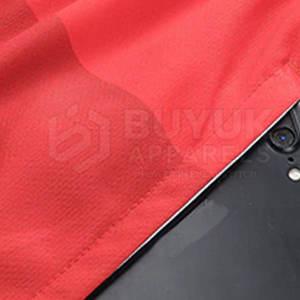 Uniforme de Baloncesto Transpirable de Poliéster 100% Personalizado OEM, Diseño Reversible, Conjunto Deportivo para Clubes Escolares y Profesionales de Hombres Adultos - Product Image 4