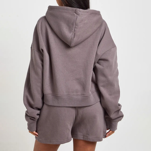 Ensemble de sport et streetwear 2 pièces pour femme de haute qualité, taille XL, couleur personnalisée, sweat à capuche court zippé, short uni au-dessus du genou, séchage rapide et respirant - Product Image 4
