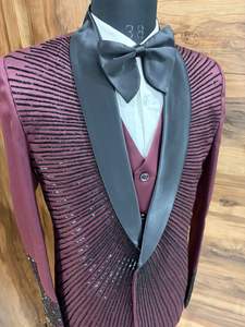 Traje de esmoquin borgoña para hombre con solapa negra tipo chal – Blazer de diseñador para novio, fiesta de graduación, con chaleco - Product Image 2