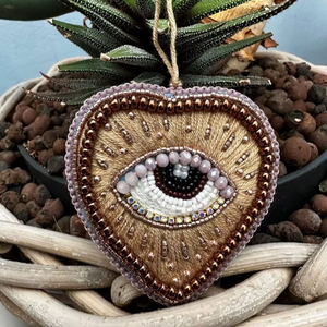 Llavero de Bolso Bohemio Hecho a Mano con Cuentas, Accesorio Étnico Ecológico y Elegante para Mujeres, Hombres y Amigos con Patrón de Alfabeto - Product Image 6