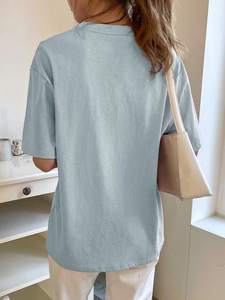 เสื้อยืดโอเวอร์ไซส์ลำลองผู้หญิง ผ้าฝ้าย 100% หนัก 220 GSM คอกลม แขนสั้น สกรีนลายตามสั่ง ไม่หดตัว - Product Image 3