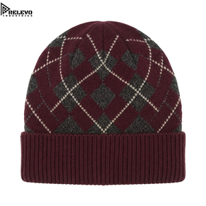 Bonnet tricoté à motif géométrique personnalisé, bordeaux, rouge vin, gris, côtelé, avec revers plié, style vintage streetwear - Product Image 1