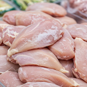 Pollo Entero Congelado Halal Internacional Procesado Según la Ley Islámica con Gestión y Protección de Cadena de Frío - Product Image 4