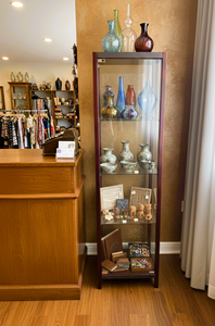 Vitrina Moderna de Vidrio con Estantes para Exhibición de Coleccionables, Adecuada para Salas de Estar, Tiendas, Entradas de Centros Comerciales, Modelo TMG-G389 (ECO) - Product Image 5