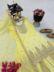 Conjunto de traje Sharara tradicional bordado Fox Georgette al por mayor para mujer con trabajo de codificación y dupatta de 2.2M para todas las estaciones - Product Image 4