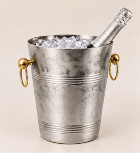 Seau à glace vintage en acier inoxydable argenté avec poignées dorées de luxe, bac à champagne et à vin en métal pour bar et fêtes - Product Image 1