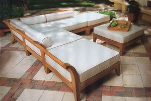 Ensemble de canapés modulaires de luxe en teck pour l'extérieur avec coussins blancs de qualité supérieure pour une expérience de détente élégante dans le jardin et sur la terrasse. - Product Image 2