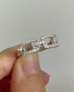 Anillo de Compromiso con Cadena Entrelazada, Diamante Cultivado en Laboratorio de Corte Redondo, Oro Blanco de 14k, Regalos de Aniversario de Bodas E/VS - Product Image 2