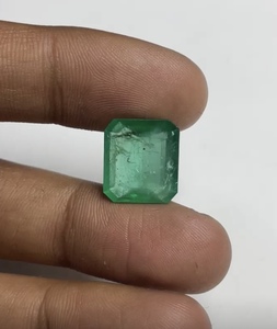 Émeraude naturelle de qualité supérieure de Zambie, pierre précieuse en vrac, pierre verte de haute qualité pour la fabrication de bijoux, bague, pendentif - Product Image 2