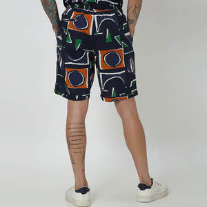 Shorts de Playa para Hombre, Negros, Sólidos, Casuales, de Verano, para Surf y Natación, Cintura Elástica, 100% Poliéster, Secado Rápido - Product Image 3
