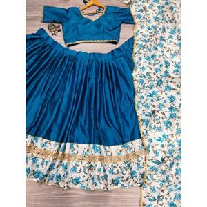 Navratri Lehenga Choli con hermoso trabajo de impresión digital para la colección de impresión de arte - Product Image 4