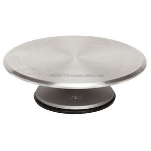 Soporte decorativo para pasteles de metal con volutas para resaltar pasteles en aniversarios, eventos importantes o concursos de postres - Product Image 5