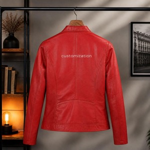 Chaqueta de Cuero Roja Unisex con Cuello Mao, Cierre Frontal y Diseño de Parche Personalizado - Product Image 2