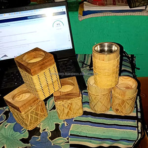 Brûleur d'encens en bois et rotin de luxe, style arabe, porte-bakhoor, pour cadeau spirituel, Ramadan et décoration intérieure - Product Image 1