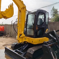 Excavatrice compacte Komatsu PC50 d'occasion, 5 tonnes, diesel, avec pince hydraulique, 95% neuve, certifiée EPA CE, pour usage agricole