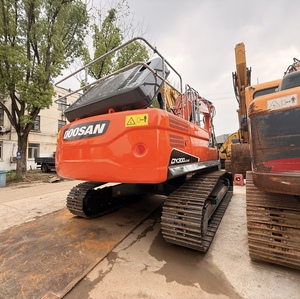 Potente Excavadora Hidráulica Usada de 30 Toneladas DX300, Rendimiento Estable, Maquinaria de Construcción de Segunda Mano para Movimiento de Tierras - Product Image 2