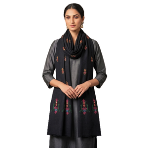 Chal de Pashmina Negro para Mujer al por Mayor con Bordado Floral, Bufanda Larga de Invierno, Duradera y Cálida para Uso Diario, Proveedor OEM - Product Image 2