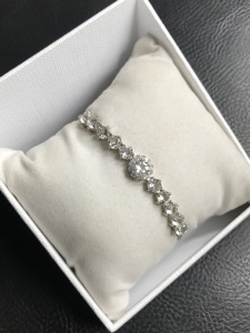 Women 925 Sterling <b>Silver</b> Round 5x6 Mm Natural White Topaz Gemstone <b>Charm</b> <b>Bracelet</b> Classic Style Everyday Fine Wear Party Gift - Product Image 2