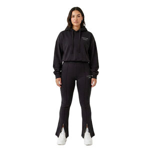 Conjunto de 2 piezas para mujer con logo personalizado: Sudadera con capucha corta y pantalones acampanados de chándal con dobladillo dividido, de forro polar, para gimnasio y descanso. - Product Image 3