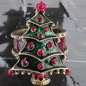 Elegante Anillo para Servilletas con Forma de Árbol de Navidad, Decoración de Mesa Navideña de Metal Esmaltado, Porta Servilletas de Lujo con Pedrería - Product Image 2