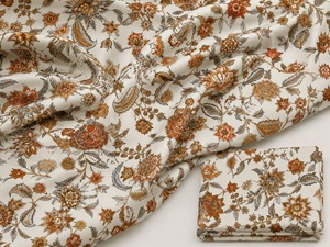Tela Tejida con Estampado Floral de Poliéster Satinado, Ecológica, Orgánica, Resistente a las Manchas y de Secado Rápido para Prendas y Decoración del Hogar - Product Image 1