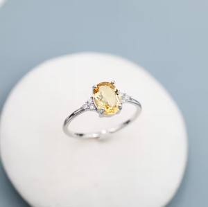 Bague ovale en citrine véritable en argent sterling, citrine jaune naturelle, trois CZ, design d'inspiration vintage, pierre de naissance de novembre - Product Image 2