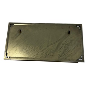 Boîte à mouchoirs rectangulaire en métal doré style vintage avec découpes, pour cuisine, hôtels, restaurants et buffets de complexes hôteliers, en provenance d'Inde - Product Image 3