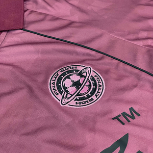 ผู้ผลิตเสื้อฟุตบอลวินเทจ เสื้อฟุตบอลย้อนยุค ชุดฟุตบอลแบบคลาสสิกสั่งทำได้ ขายส่ง OEM ดีไซน์คลาสสิก ปักโลโก้ - Product Image 4
