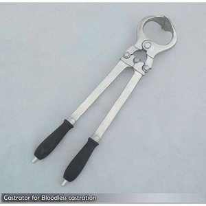 Kit d'outils vétérinaires durables avec instruments de manipulation animale de qualité supérieure pour cliniques vétérinaires et instruments de castration du bétail - Product Image 6