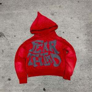 Sudadera con Capucha Corta y Holgada para Hombre, con Logotipo Personalizado Bordado, 100% Algodón, Estilo Hip Hop, Streetwear, con Pedrería y Parches Desgastados - Product Image 3