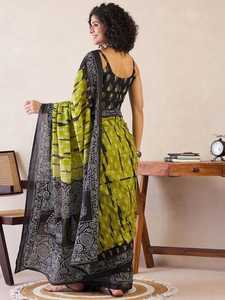Sari en soie vert et noir imprimé à la main avec bordure contrastante, tenue ethnique indienne traditionnelle pour femme, usage quotidien décontracté - Product Image 5