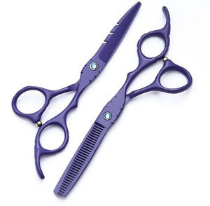 Ciseaux de coiffure professionnels personnalisés avec logo, prix de gros, en acier inoxydable VG10, lame tranchante, pour droitiers, équipement de salon - Product Image 1