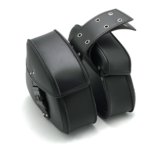 Sacs latéraux de moto en cuir noir personnalisés 2026 avec fermeture à boucle et sangles de fixation - Product Image 6