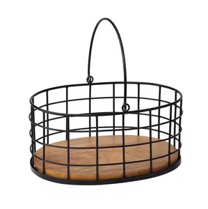 Corbeille à fruits moderne en fil métallique noir avec base en bois, bol à fruits en métal, centre de table pour comptoir de cuisine, panier en fil de fer en gros - Product Image 4