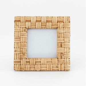 <b>Rattan</b> Wooden Cane Decorative Picture Frame Table <b>Decor</b> for Your Marriage Gift in United States for Special Day Direct From Manu - Product Image 2