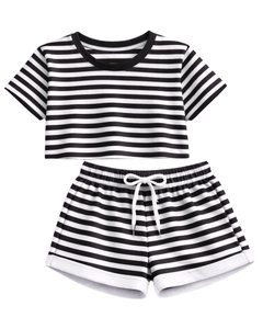 Ensemble décontracté deux pièces pour femme, haut court et short rayés noir et blanc, taille élastique, style streetwear, idéal pour l'été, OEM - Product Image 1