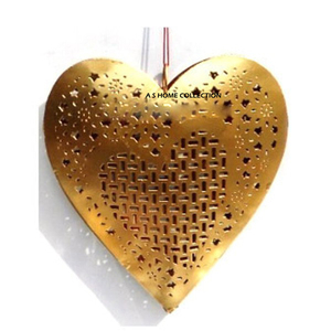 Adornos Navideños Rústicos Nórdicos Colgantes, Caja de Metal Dorado con Forma de Corazón, Decoración Festiva de Santa Claus, Regalos en Caja - Product Image 5